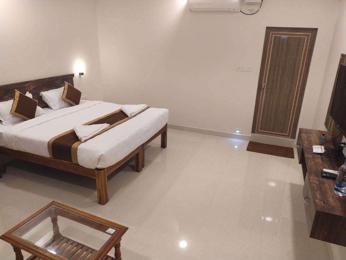 Hotel Rani And Rani Residency Pondicherry Luaran gambar